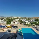 1+1 Flat